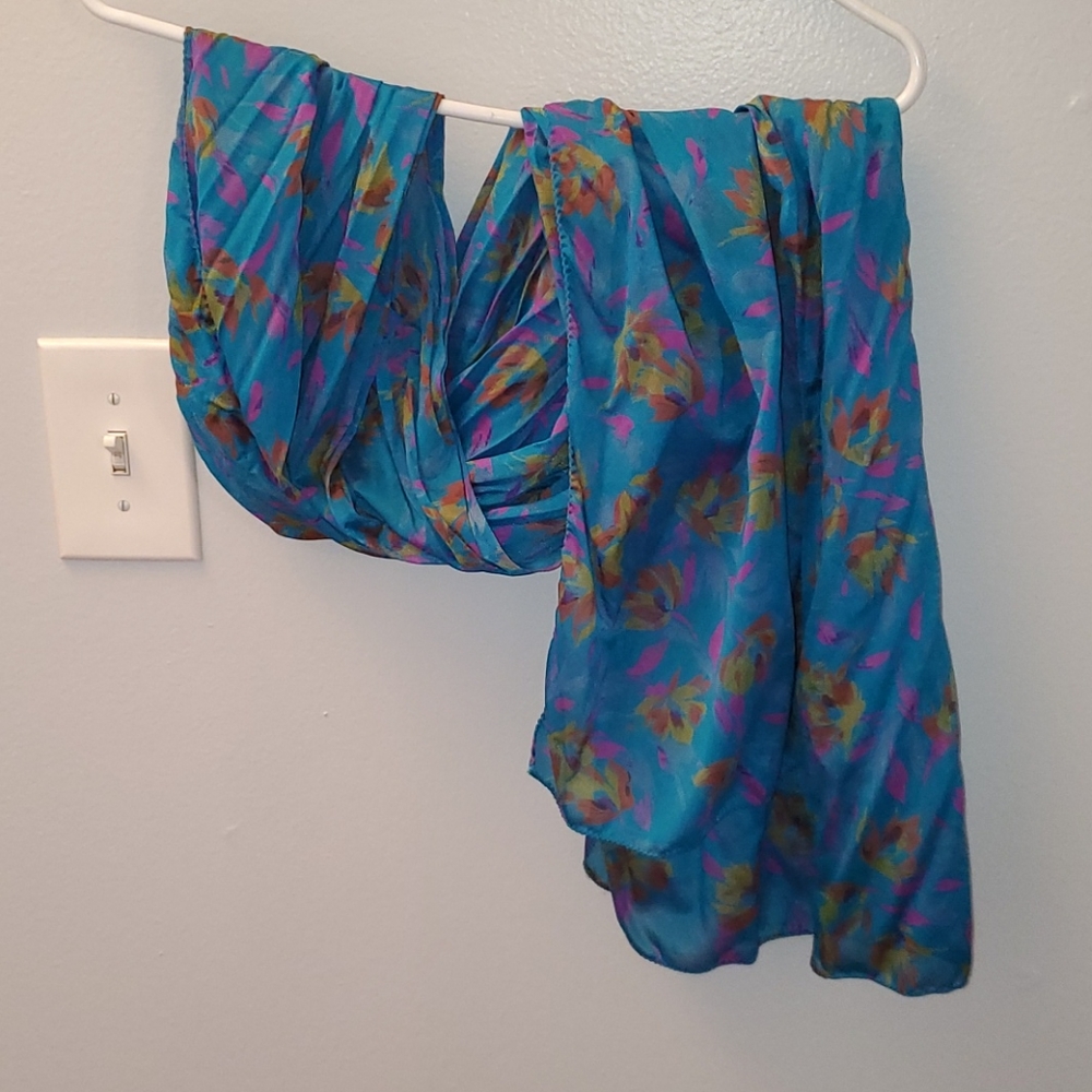 Bright multi scarf